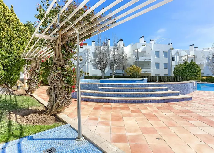 Bellresguard garden flat A